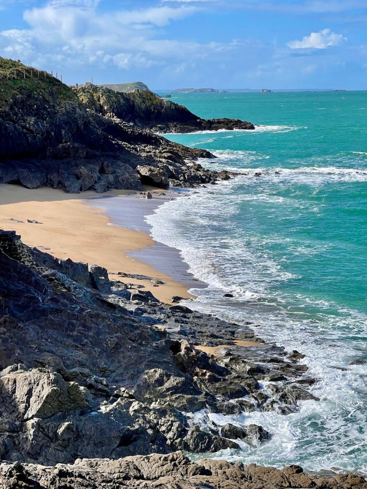 L'Aumonerie De Rotheneuf Lägenhet Saint-Malo Exteriör bild